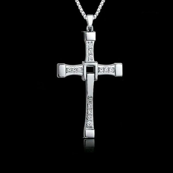 Men's Cross Shaped Pendant Necklace - Image 4