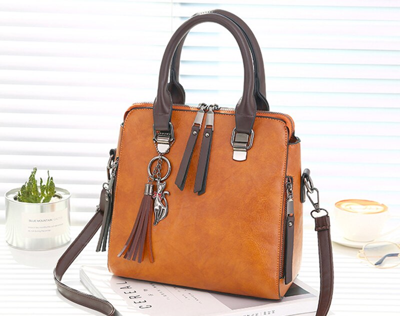 Women's Vintage PU Leather Handbag