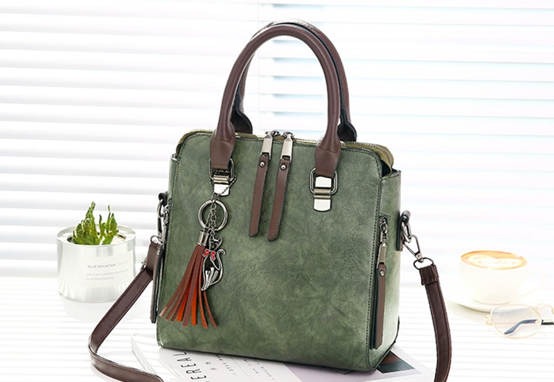 Women's Vintage PU Leather Handbag