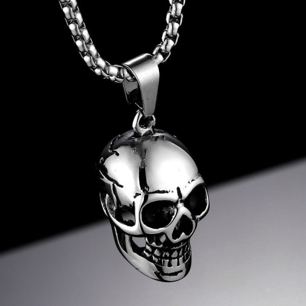 Men's Skull Necklace - Image 4