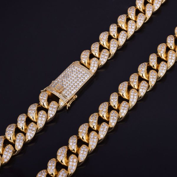 Men's Heavy Zircon Cuban Link Chain - Image 12