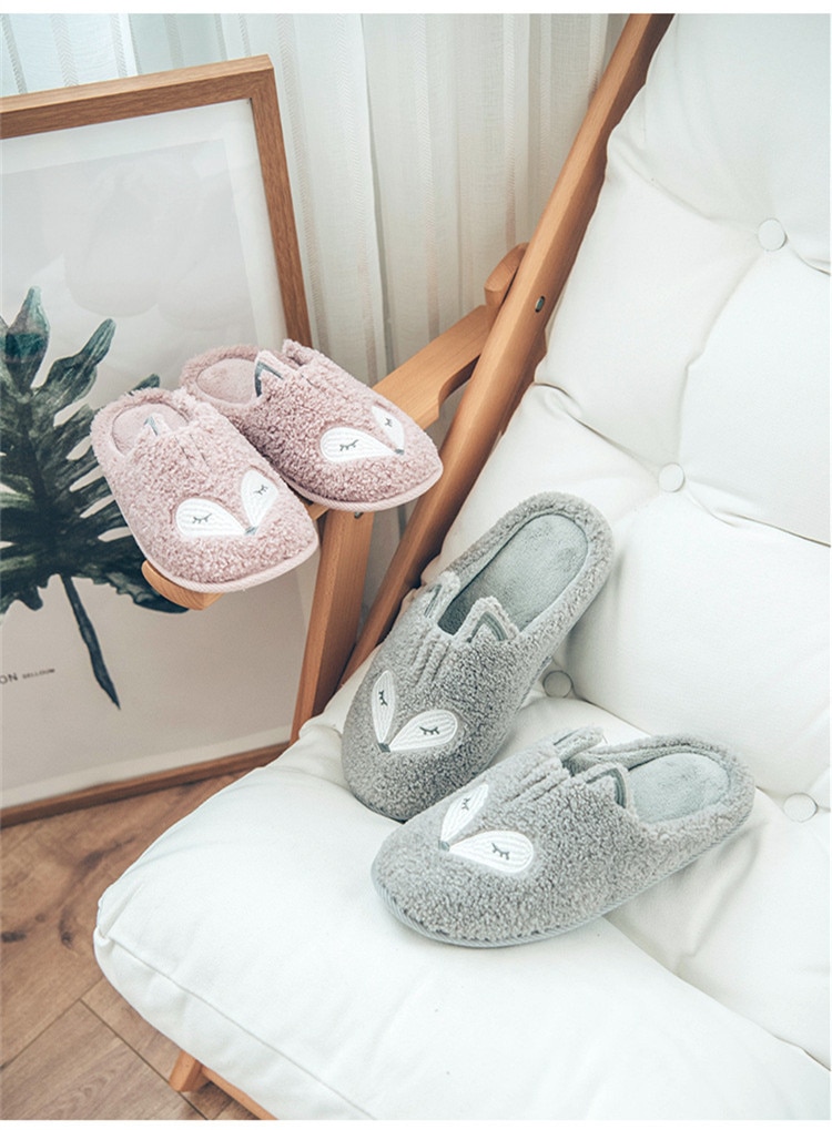 Winter Bear Patterned Warm Slippers for Women