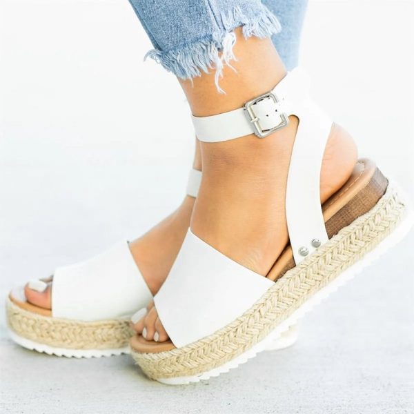 Simple Styled Platform Sandals - Image 6