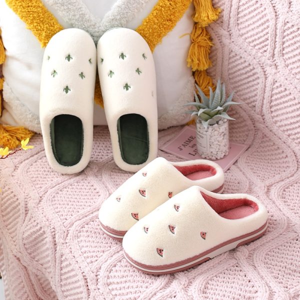 Anti-Slip Berry Patterned Warm Plush Slippers - Image 7