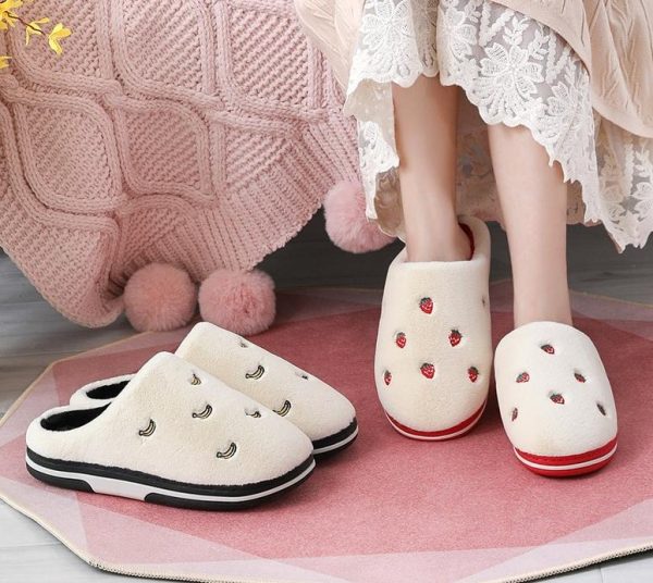 Anti-Slip Berry Patterned Warm Plush Slippers