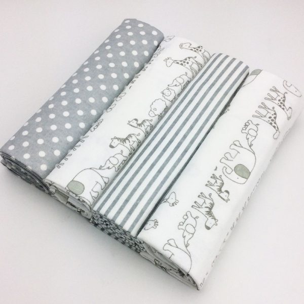 Small Cotton Blankets 4 pcs Set - Image 5