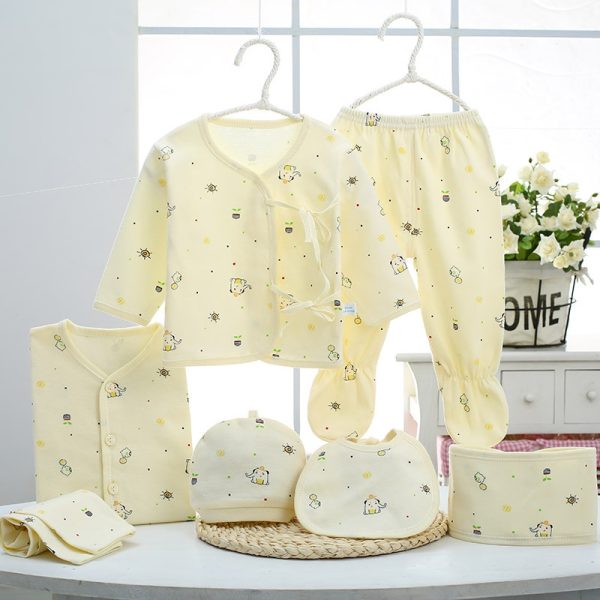 Newborn Baby's Cotton Clothing 7 Pcs Set - Image 7