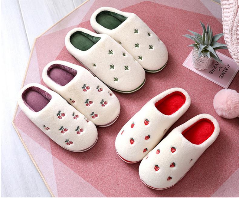 Anti-Slip Berry Patterned Warm Plush Slippers