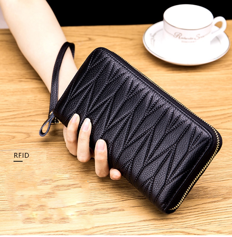 Women's Textured RFID Wallet