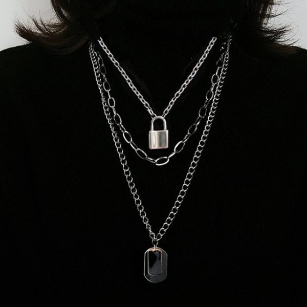 Women's Long Chain Necklace - Image 3