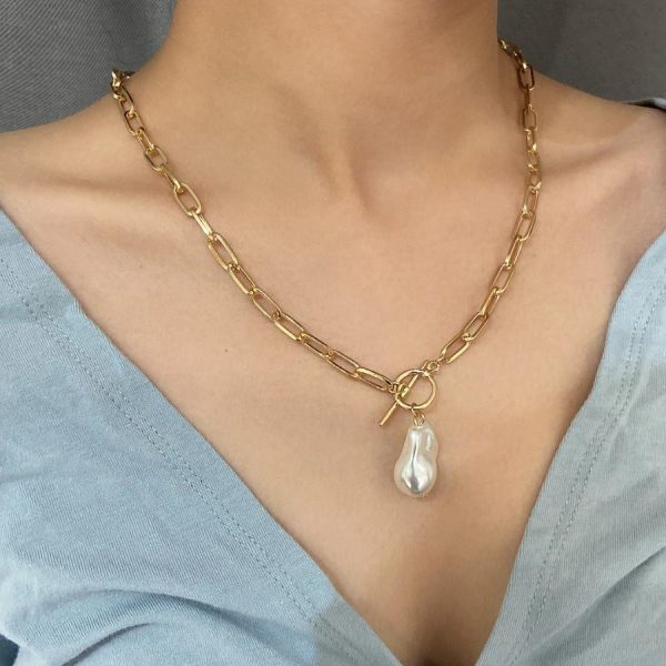 Women's Baroque Pearl Coin Pendant - Image 4