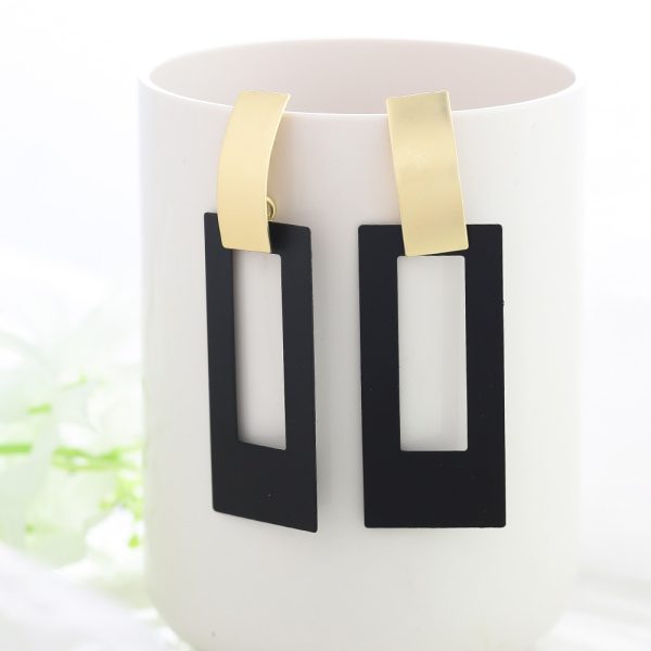 Women's Geometric Pattern Drop Earrings - Image 7