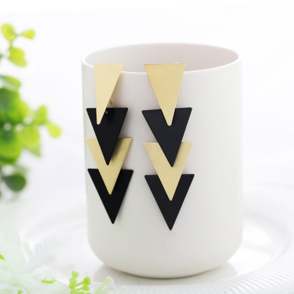 Women's Geometric Pattern Drop Earrings - Image 3